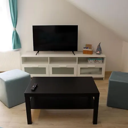 V Podhradi Aparthotel *