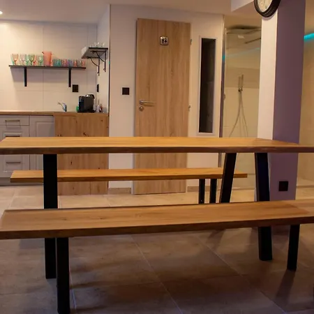 V Podhradi Aparthotel *