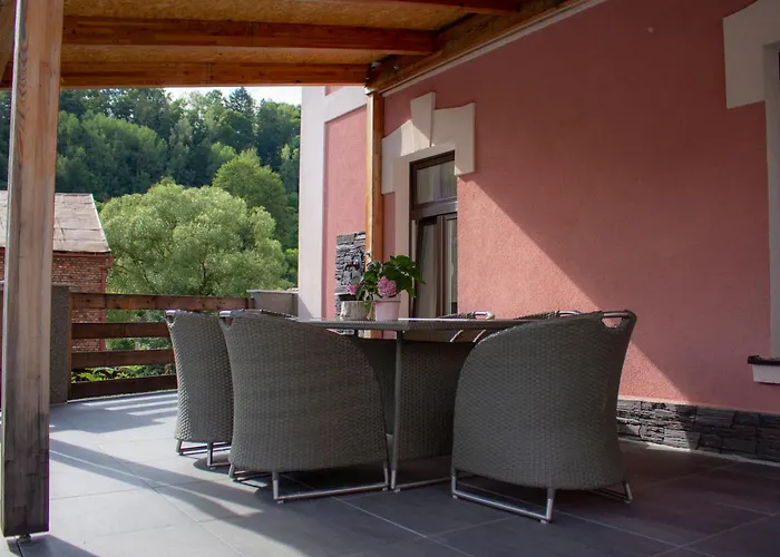 Appart hôtel V Podhradi 3*